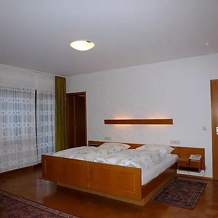 Waldschloesschen 3*