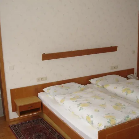 Waldschloesschen فندق باد هيرنالب