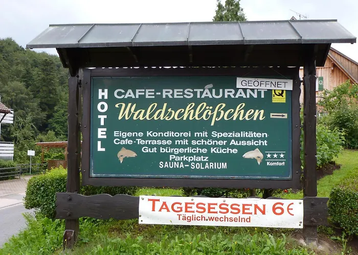 Hotell Waldschloesschen 3*